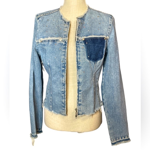 Express Jackets & Blazers - 🎉HP🎉Express Jeans Denim Raw Edged Jacket